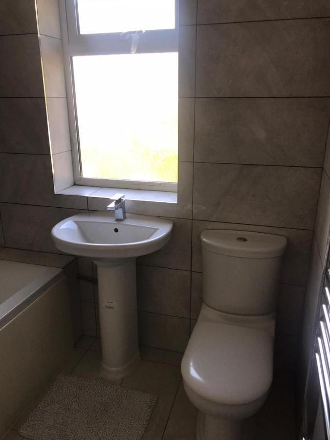 Holiday home 3 Bedroom House In A Great Location Childwall