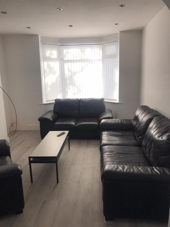 3 Bedroom House In A Great Location Holiday home