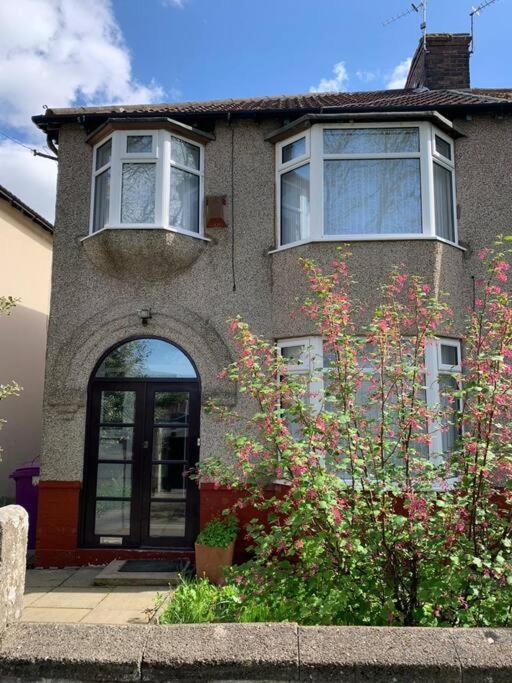 3 Bedroom House In A Great Location *